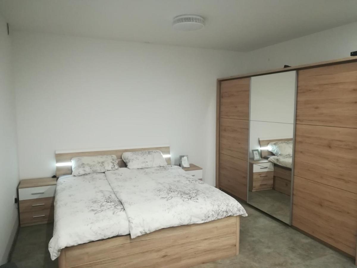Place Near Casino Mond - Apartma Urska Sentilj Extérieur photo